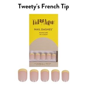 🐥 Nail Dash: Tweety’s French Tip Pop-on Manicure 💅